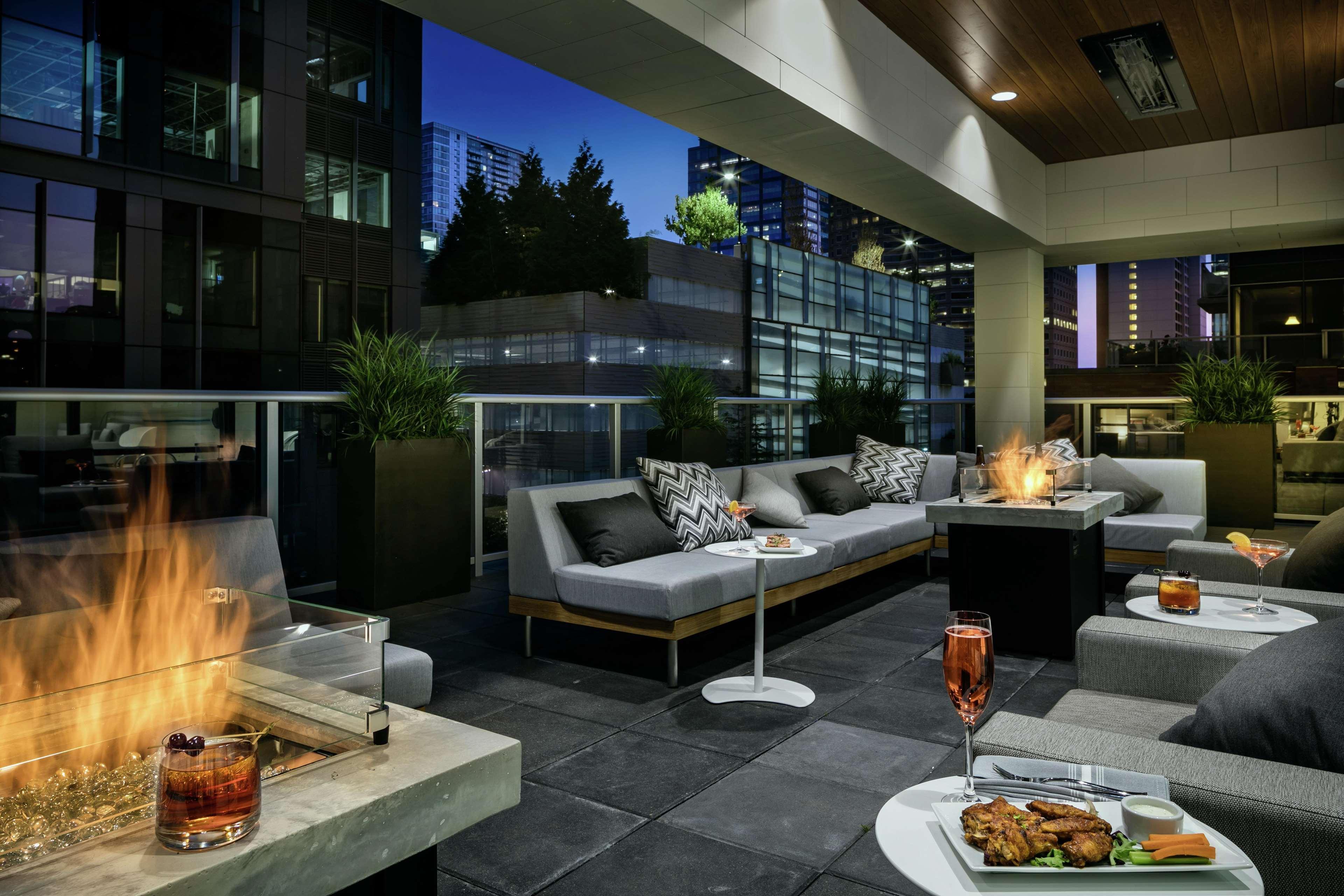 Hilton Garden Inn Seattle Bellevue Downtown, Wa Exterior photo